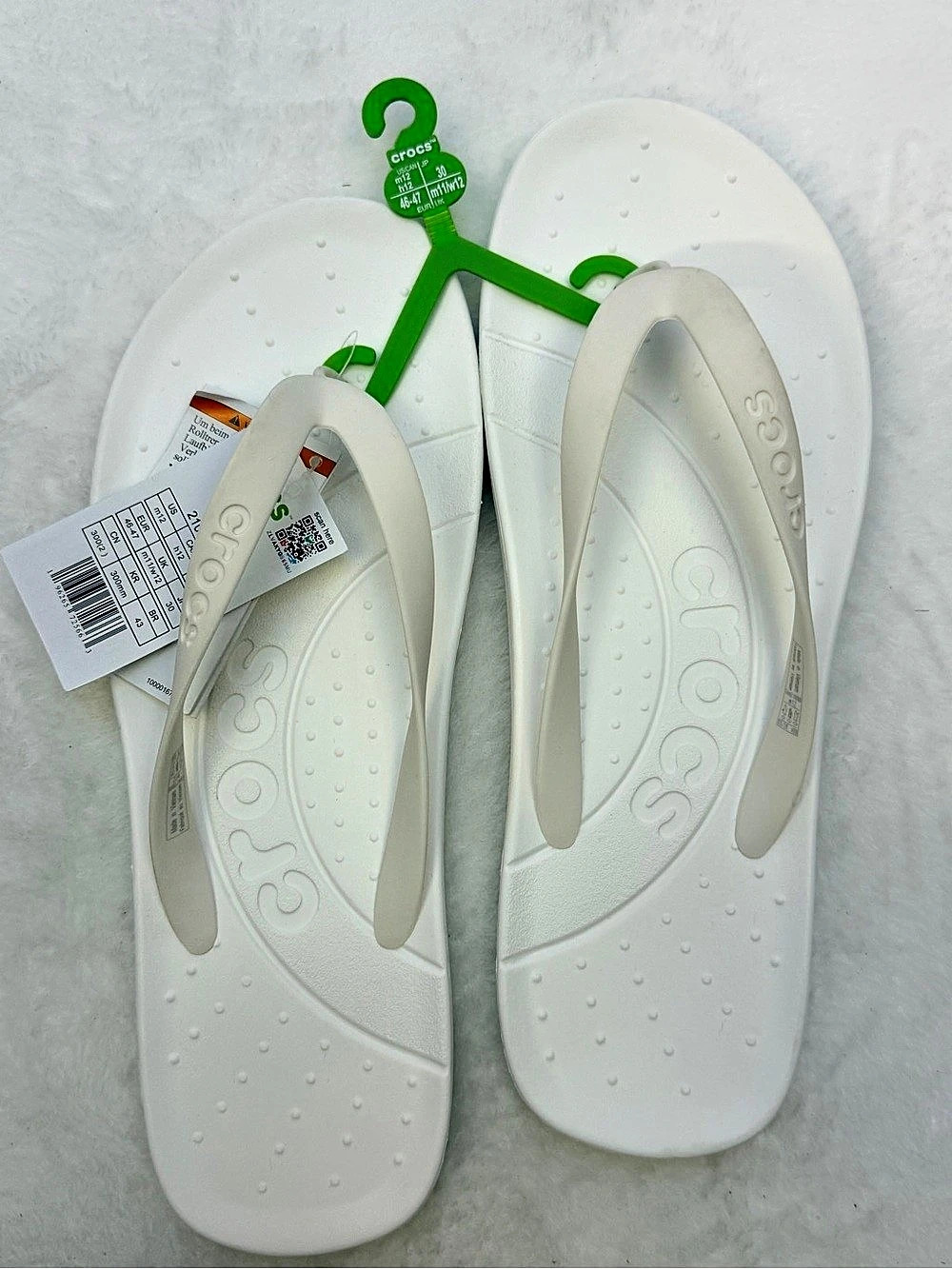 Crocs Unisex Thong Flip Flop Sandals in White US M12/W14 210089-100 NWT